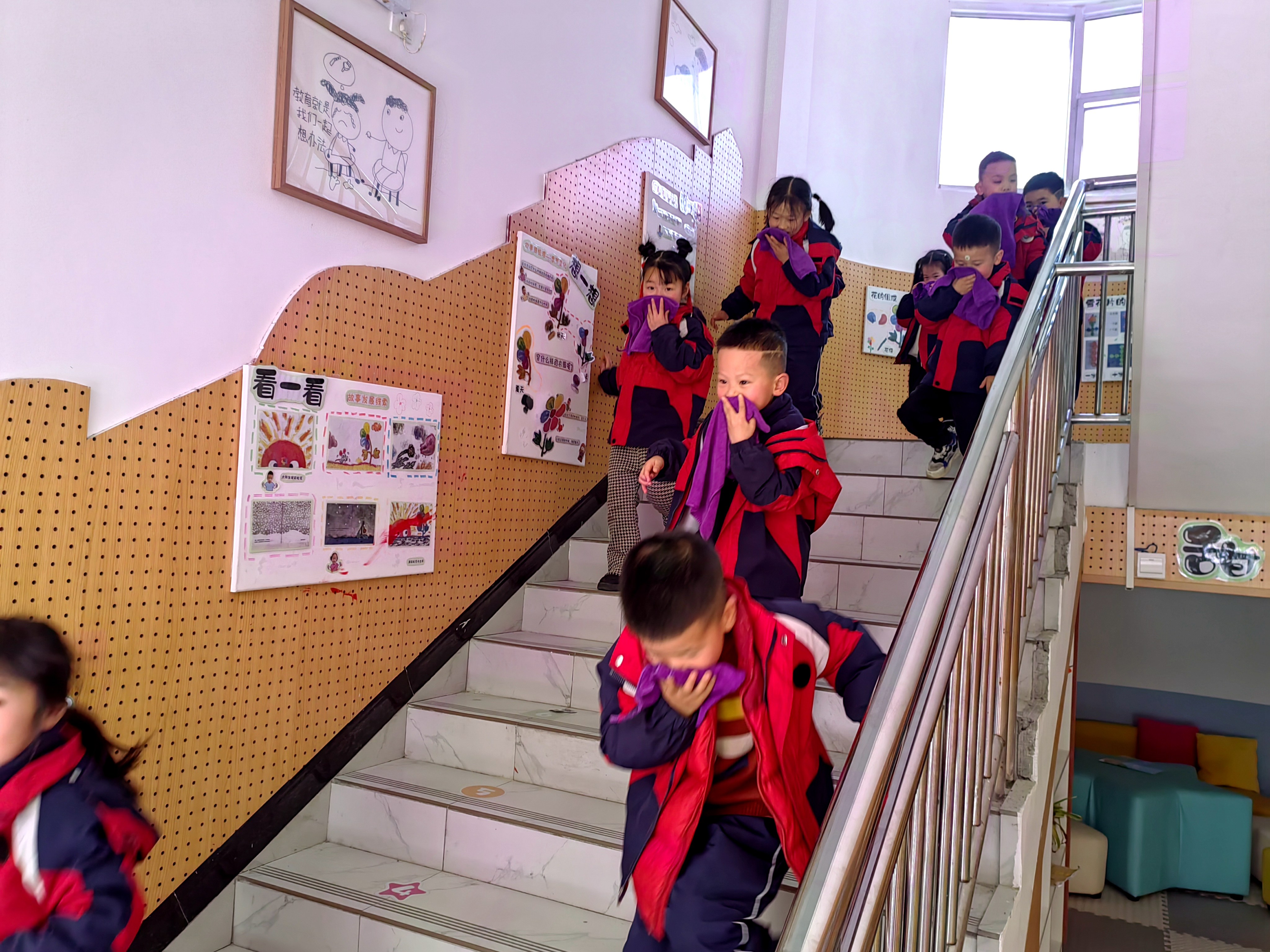 預(yù)防為主 以“練”護航 預(yù)防為主 以“練”護航